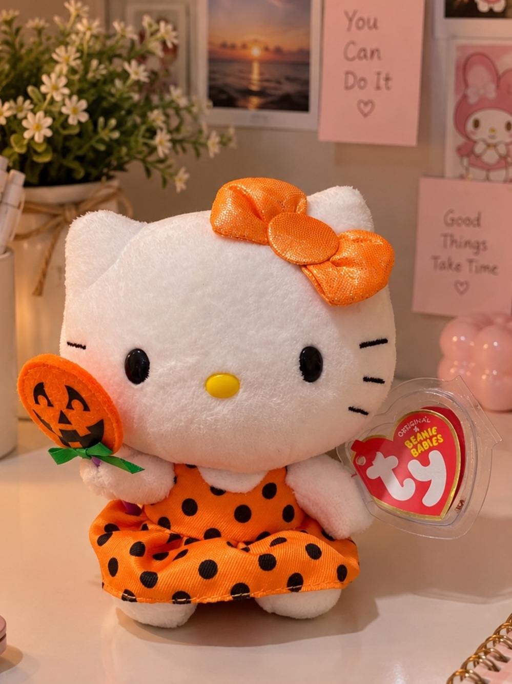 6-inch Ty Hello Kitty Halloween Pumpkin Lollipop Beanie Baby